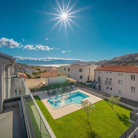 Poolside Apartments Anabella Baska  Exterior photo