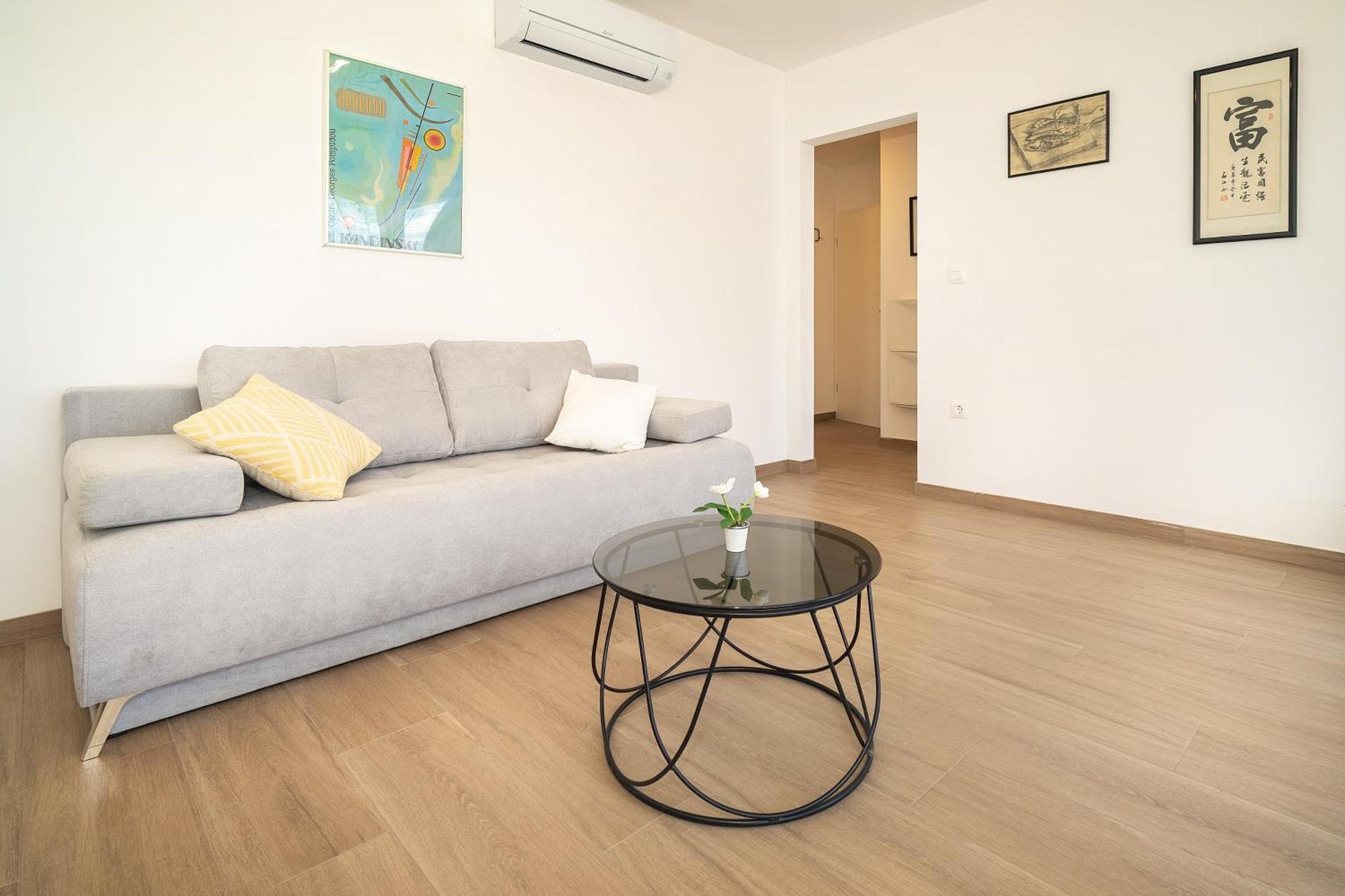 Poolside Apartments Anabella Baska  Exterior photo